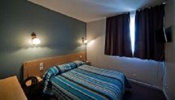 Hotel P'tit Dej-hotel Ferrand Centre Clermont-Ferrand